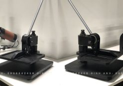 Máy bế mâm xoay 8 may be dau xoay 02