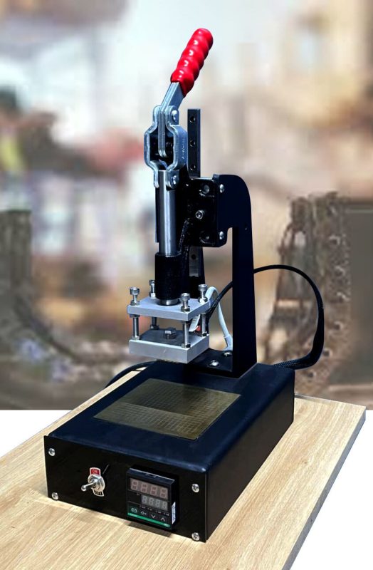 may ep nhiet logo len bia so